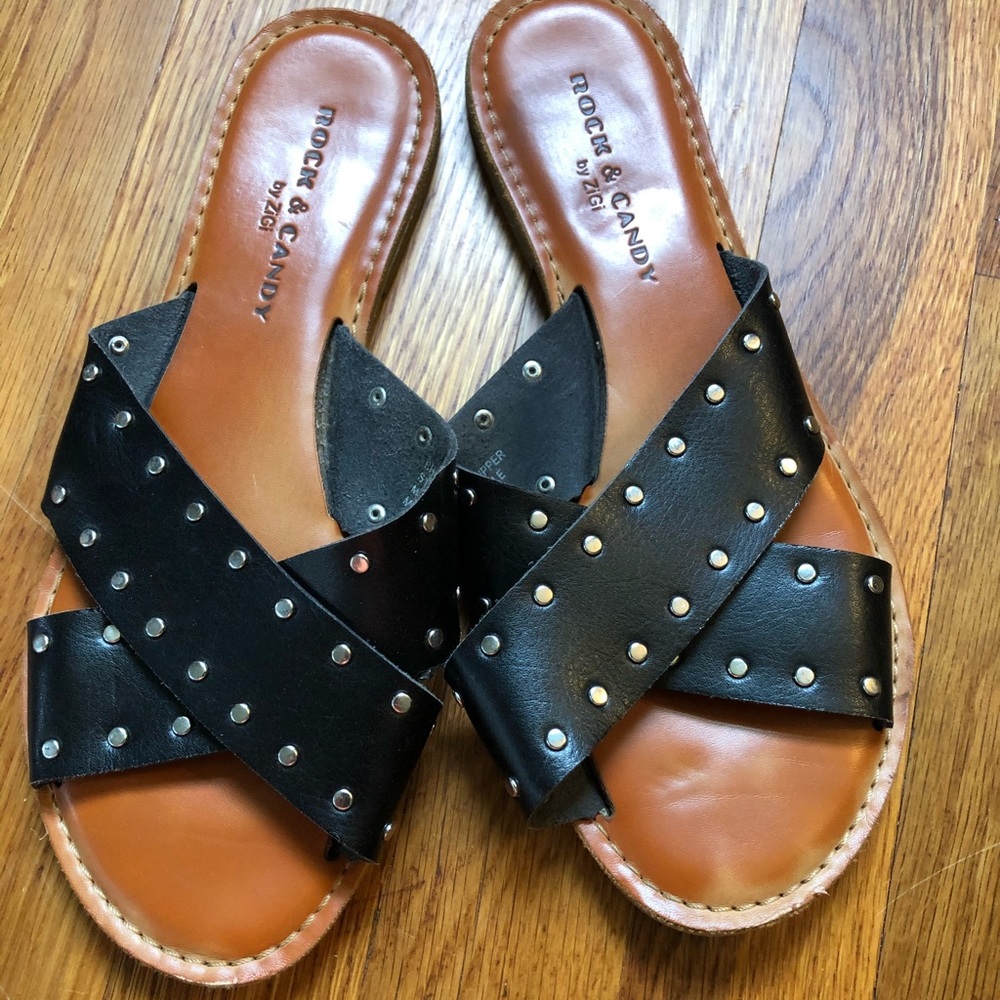 Black slide sandals size 6.5